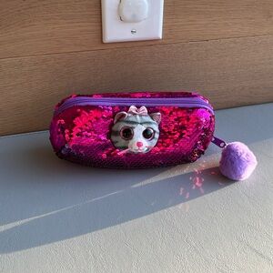 PENCIL CASE OF KIKI THE CAT 8”